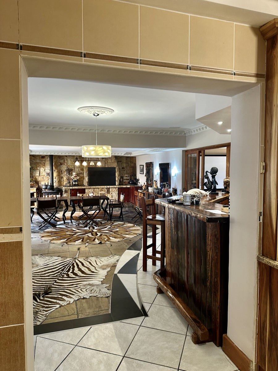5 Bedroom Property for Sale in Mill Park Eastern Cape